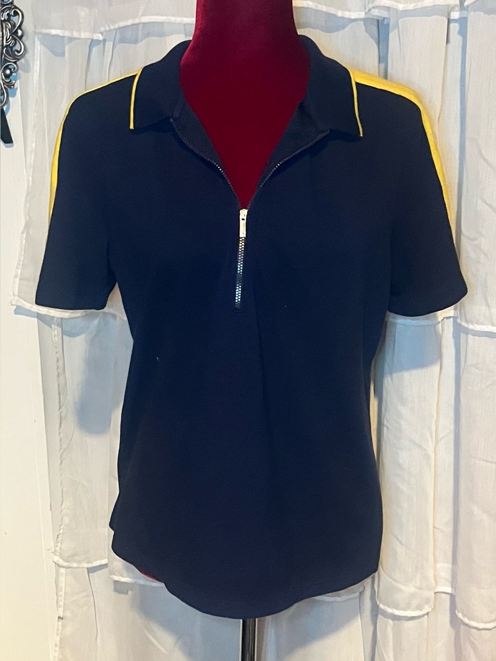 Lauren Ralph Lauren Active Women’s Navy 1/4 Zip SS Shirt (Large)